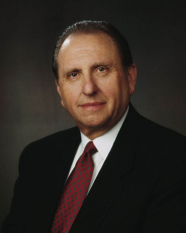 [President%2520Monson%255B2%255D.png]
