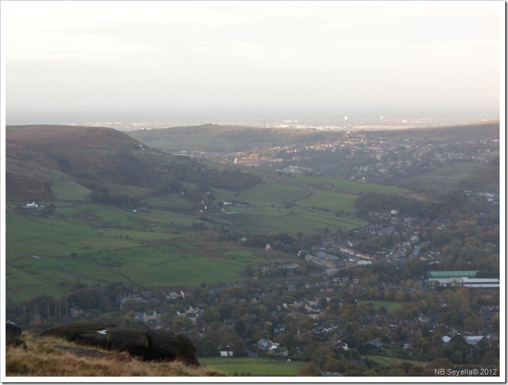 SAM_3984 Above Uppermill SAM_3984 Above Uppermill