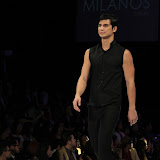 Philippine Fashion Week Spring Summer 2013 Milanos (70).JPG