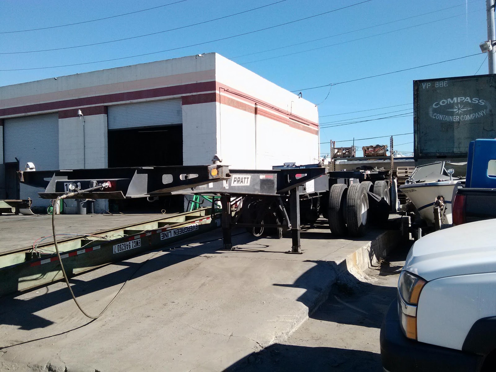 CONTAINER CHASSIS & PARTS Chassis repair shop