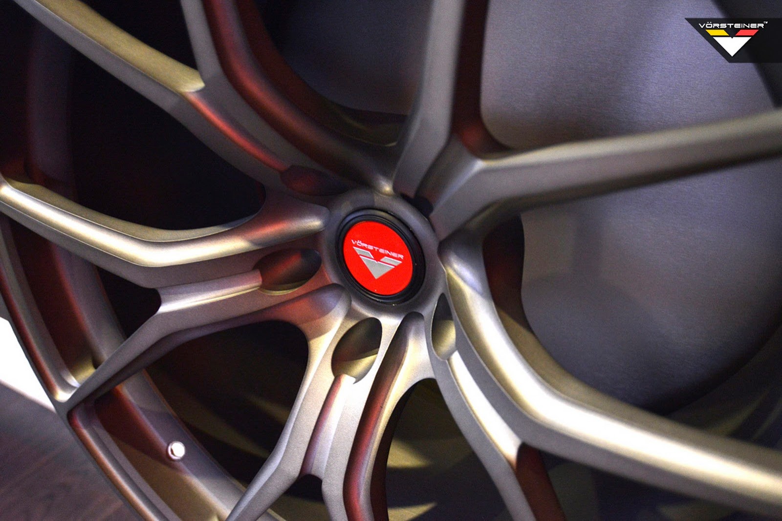 [Vorsteiner-McLaren-MP4-12C-VX-76%255B2%255D.jpg]