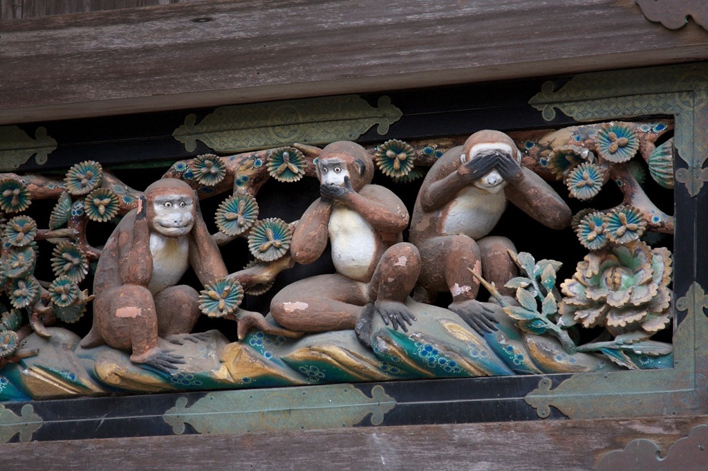 [Nikko_Tosho-gu-Japan-Nikko_Tochigi-Shrines_and_Temples_of_Nikko-Three_wise_monkeys-Tosho-gu%255B6%255D.jpg]