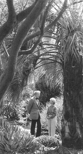 Frank Cabot with Ruth Bancroft in her Walnut Creek, CA garden. Frank created the Garden Conservancy in 1989 after visiting her garden. Photo by Fred Mertz/NYT Pictures