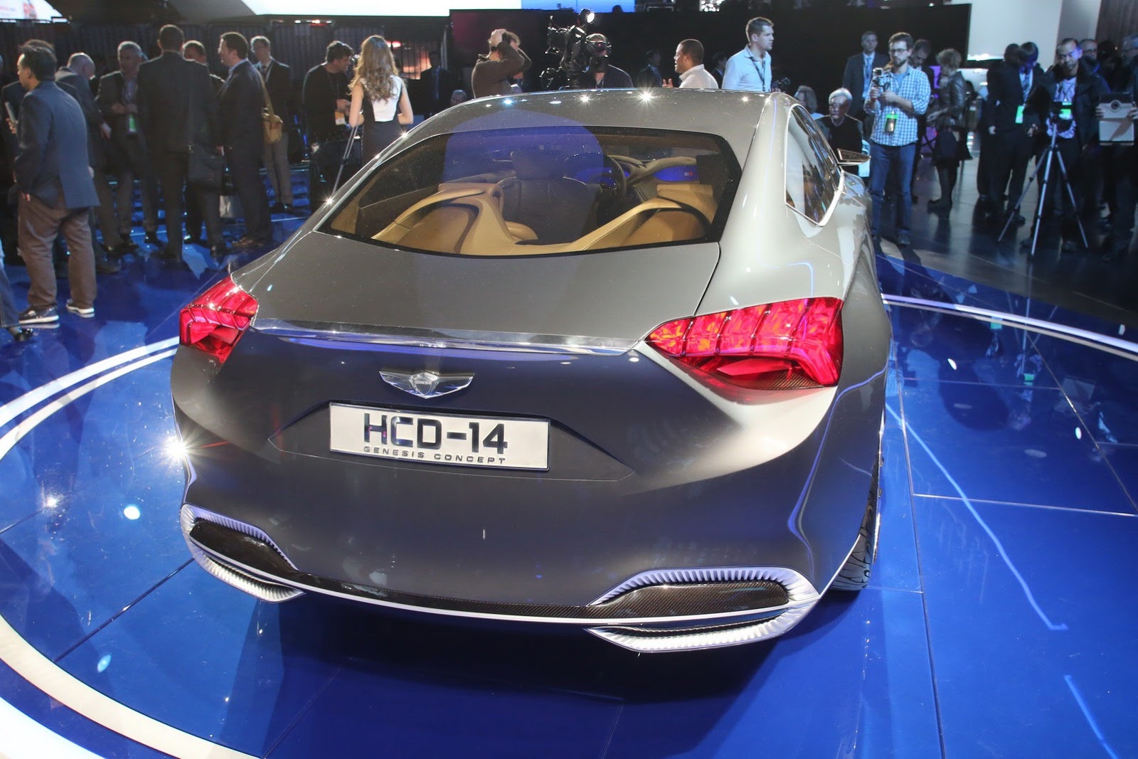 [Hyundai-HCD-Genesis-Concept-b5%255B2%255D.jpg]