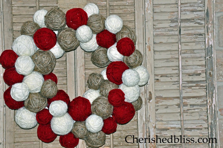 [yarn%2520ball%2520wreath%255B4%255D.jpg]