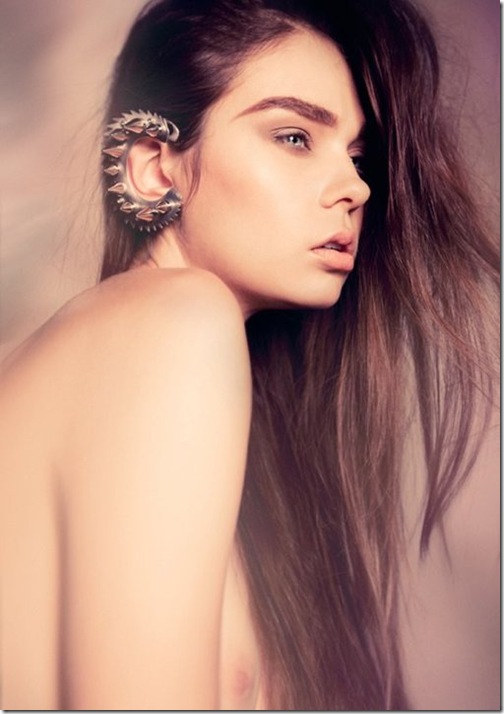 otic-ear-cuff-model-robert-anthony-design otic-ear-cuff-model-robert-anthony-design