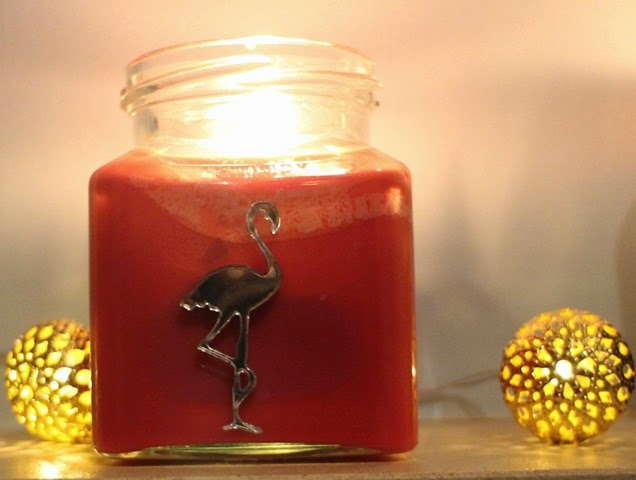 Flamingo-Christmas-Candle-2014