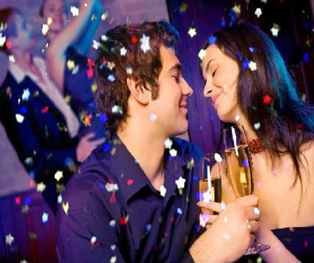 Celebrate One Year Of Marital Bliss At Anniversary Venues In London