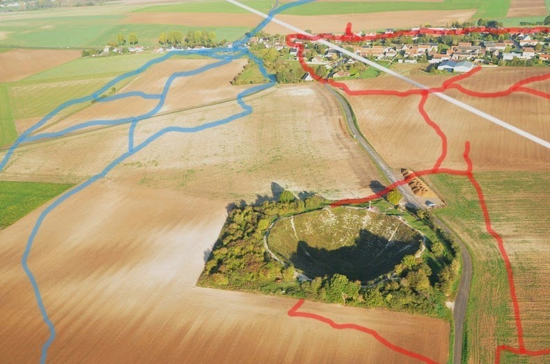 7 -  pequeñas curiosidades  Lochnagar-crater-5%25255B2%25255D