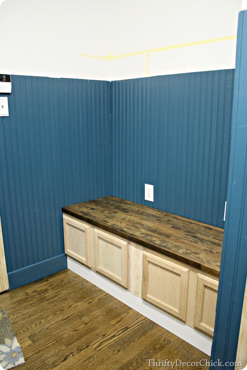 DIY bench out of kitchen cabinets DIY bench out of kitchen cabinets