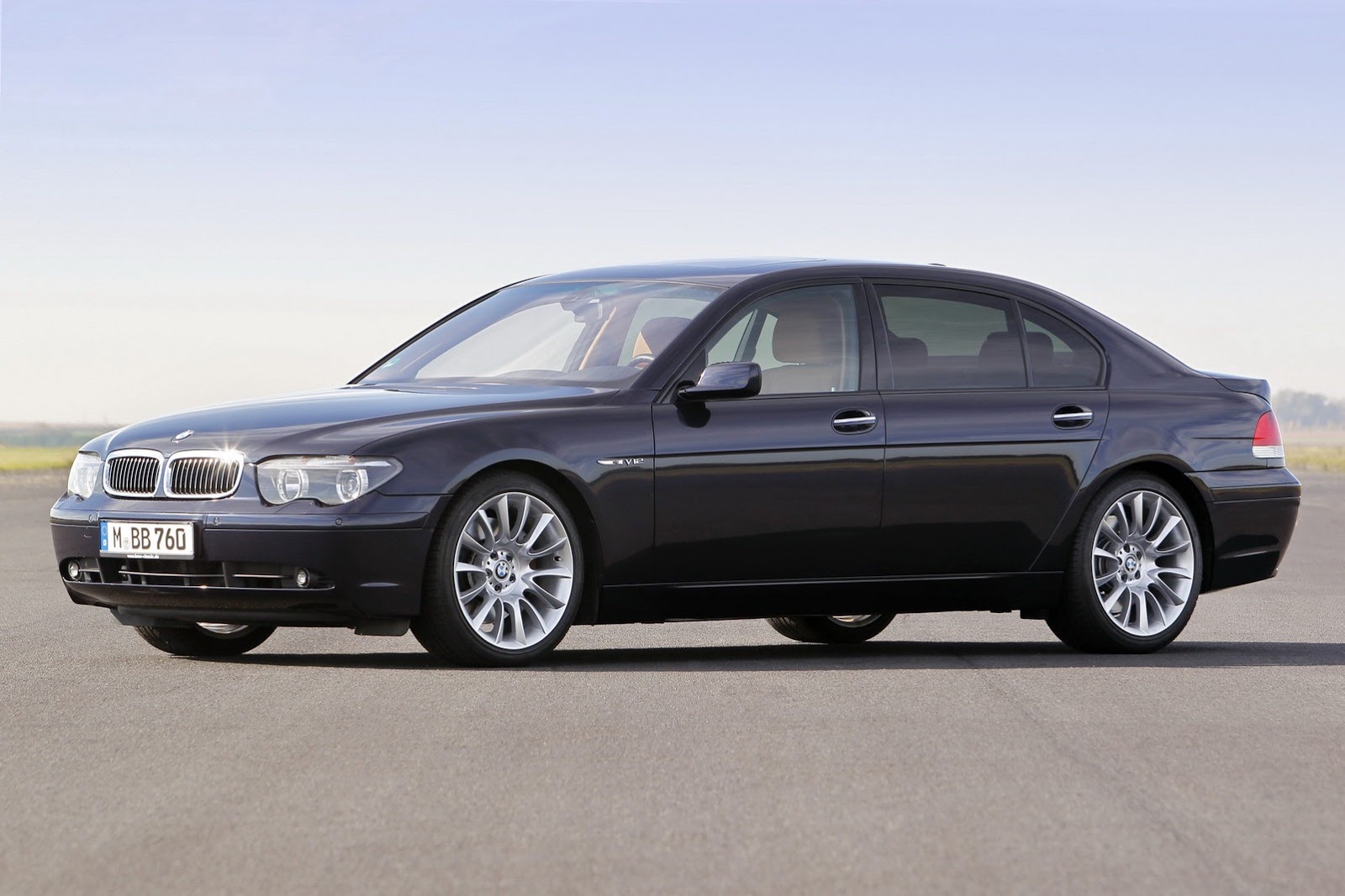 [BMW-V12-7-Series-25%255B2%255D.jpg]