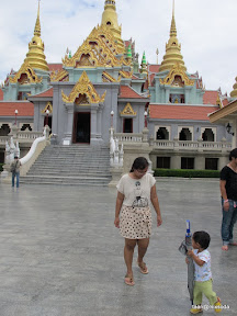 เที่ยวหาดบ้านกรูดในวันแม่วันที่ 2