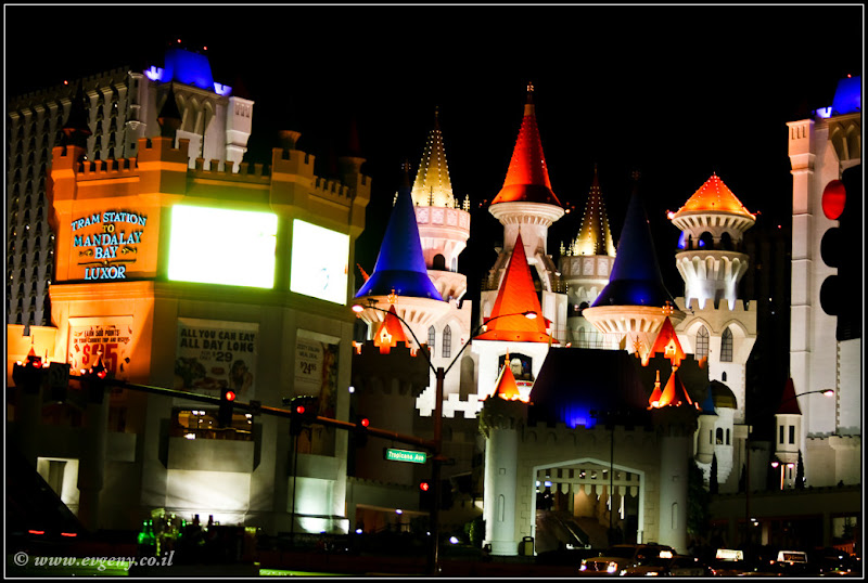 Вид на Америку: Las Vegas (foto america  Я фото путешествия видео nevada las vegas  0501%252520USA%25252C%252520LV%25252C%252520Hotels 26)