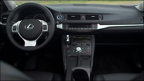 [Lexus-200-CT-hybrid-2011_i03%255B2%255D.jpg]