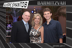 Fotos do evento Guilherme Simantob - 20.08.11. Foto numero 061 da Social Click Fotografia Digital, do Rio de Janeiro, RJ, que faz fotos divertidas, fotos malucas, fotos com fantasias, fotos na hora, fotografia maluca, fotografia divertida com molduras personalizadas. fotos divertidas malucas foto maluca animadas animado rj rio de janeiro divertida fantasia animada aniversario 15 anos fotografo no fotografia casamento festa