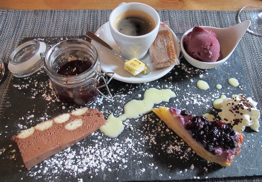 [Cafe%2520Gourmand%2520La%2520Pela%2520LG%2520%25282%2529%255B4%255D.jpg]
