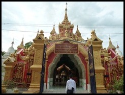 Myanmar, Mandalay, Kuthodaw Pagoda, 9 September 2012 (1)