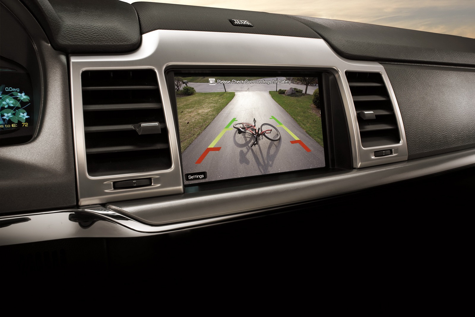 [2012-Lincoln-MKZ-11%255B2%255D.jpg]
