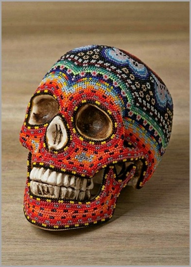 beaded_sculls_3 (1) beaded_sculls_3 (1)