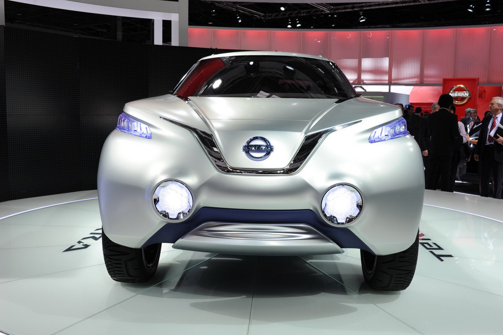 [Nissan-TeRRa-4%255B2%255D.jpg]
