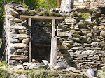 New door frame goes into the outbuilding - still a long way to go to make it habitable
www.radicalfish.eu
http://www.skibreezy.com