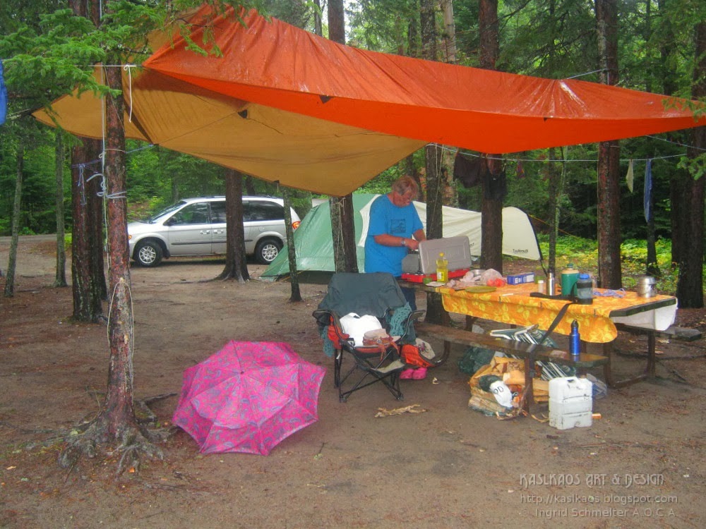 [rainy-day-campsite6.jpg]