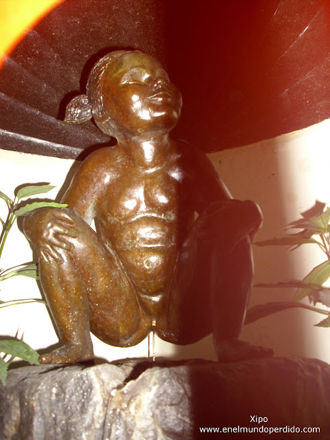 jeanneken-pis.JPG