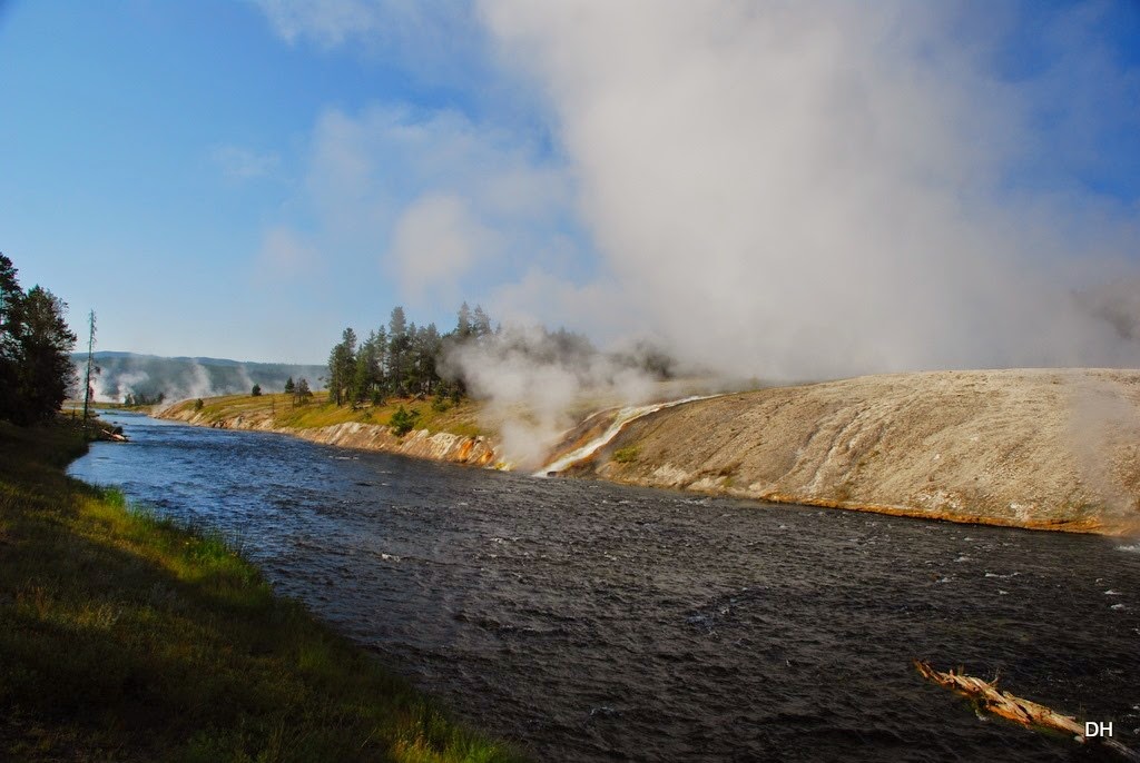 [08-11-14-A-Yellowstone-National-Park%255B145%255D.jpg]