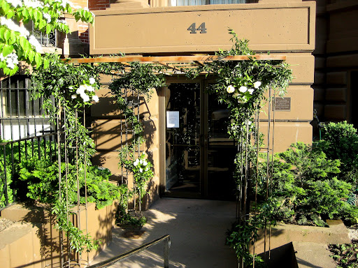 Trellis Entrance to The College Club