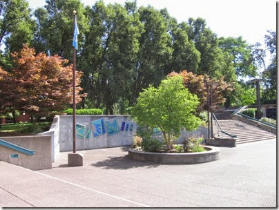 IMG_3671 Vern W. Miller Peace Plaza in Salem, Oregon on September 17, 2006