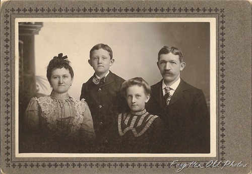 Sphoie will Richter cora and Elmer Sphoie will Richter cora and Elmer