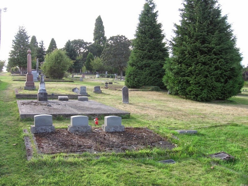 [IMG_3891-Salem-Pioneer-Cemetery-in-S%255B1%255D.jpg]