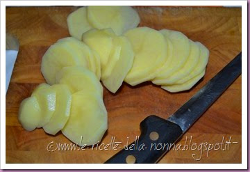 Patate gratinate con parmigiano (3)