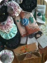 brooches (Medium)