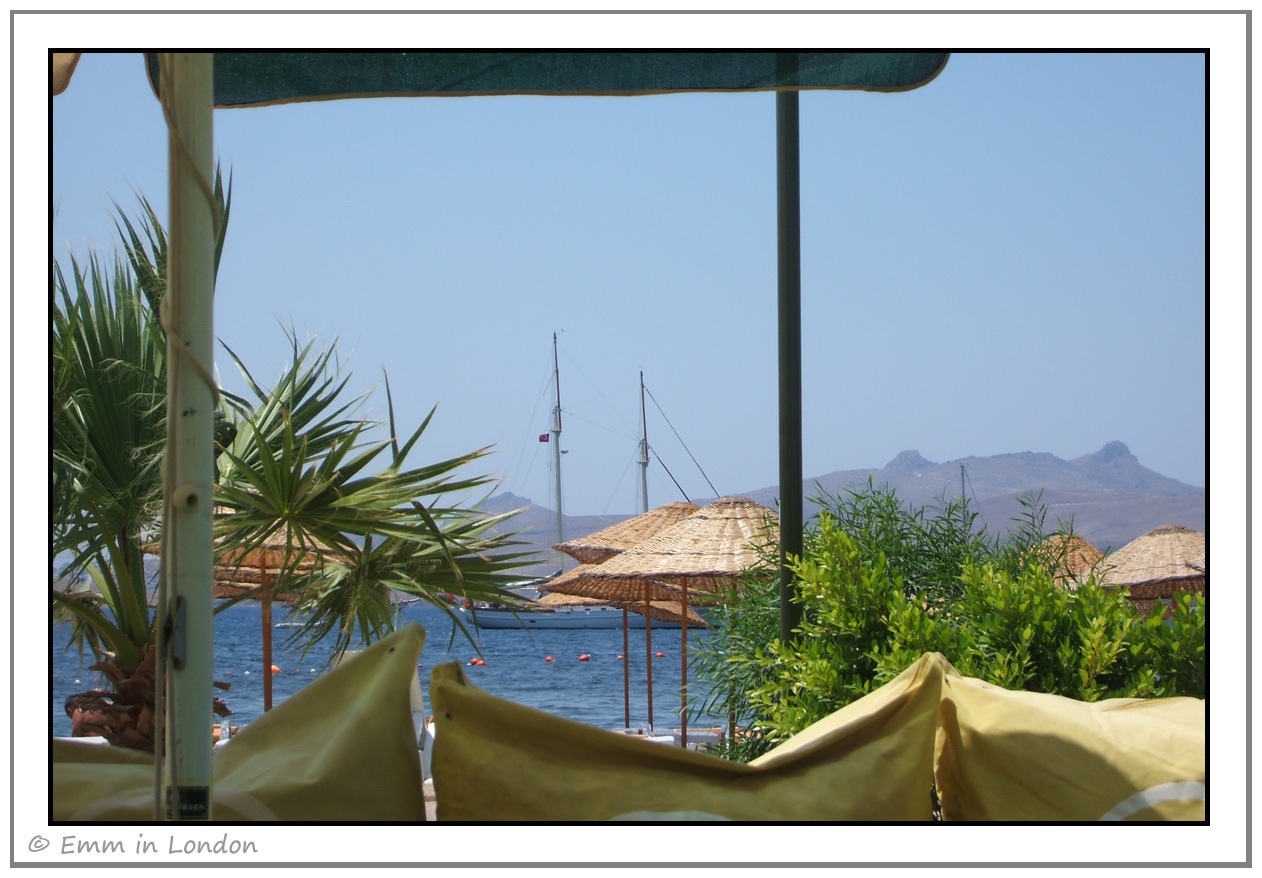 [Bitez%2520Beach%255B3%255D.jpg]
