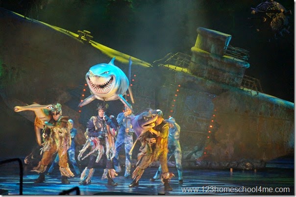 Animal Kingdom finding nemo show is amazing Animal Kingdom finding nemo show is amazing