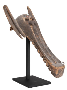 [Archa%25C3%25AFch%2520animal%2520mask.%2520Bambara-Komo.%2520Mali-bernaerts-tribal-art-october-2011%255B5%255D.png]