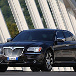 2012 Lancia Thema 019.jpg 2012 Lancia Thema 019.jpg