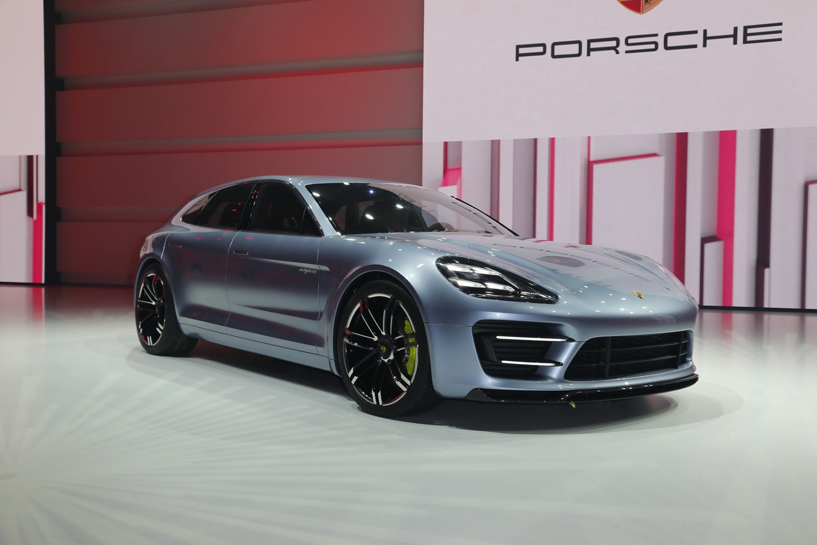 [Porsche-Panamera-Sports-Turismo-C-20%255B2%255D.jpg]