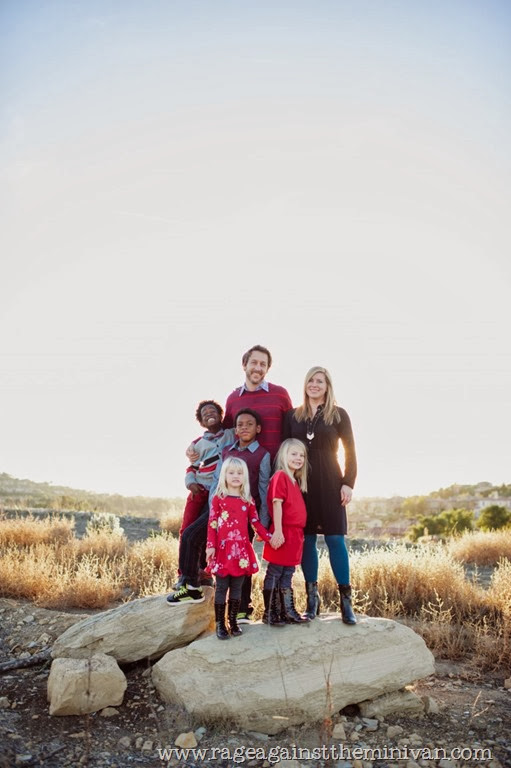 family on rocks best (Medium)