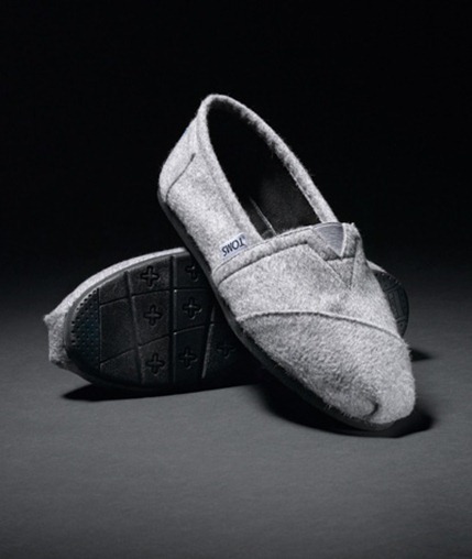03-toms-row