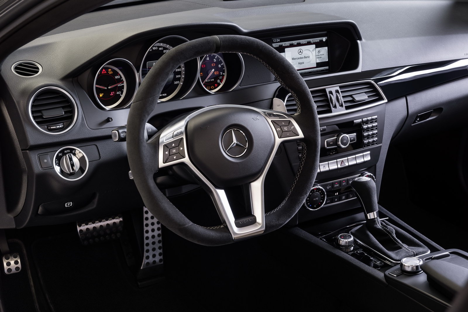 [Mercedes-Benz-C-63-AMG-Edition-507-9%255B2%255D.jpg]