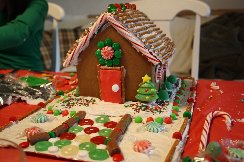 [Gingerbread%2520Party%25202011%2520028%255B4%255D.jpg]