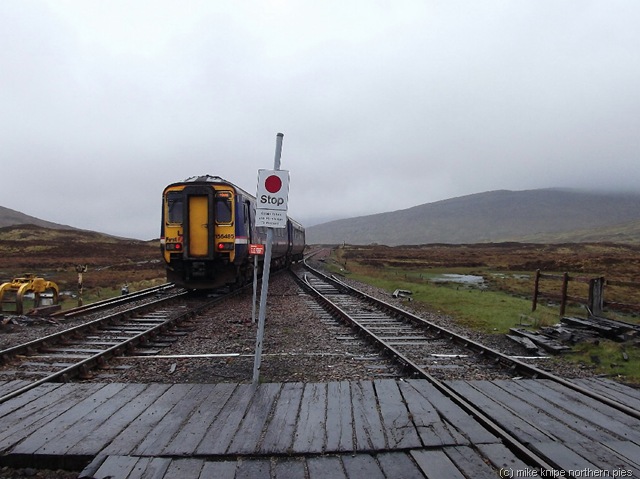 [scotlandmay%2520002%255B7%255D.jpg]