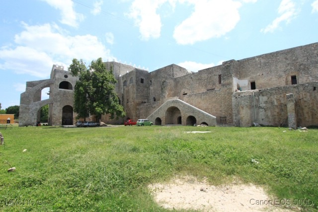 [038_Izamal__Mosteiro17.jpg]