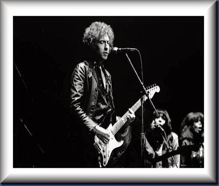 Bob_Dylan_in_Toronto2a