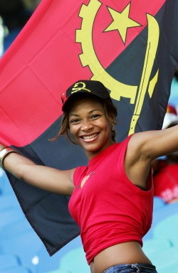 [angolan-fan%255B1%255D%255B4%255D.jpg]