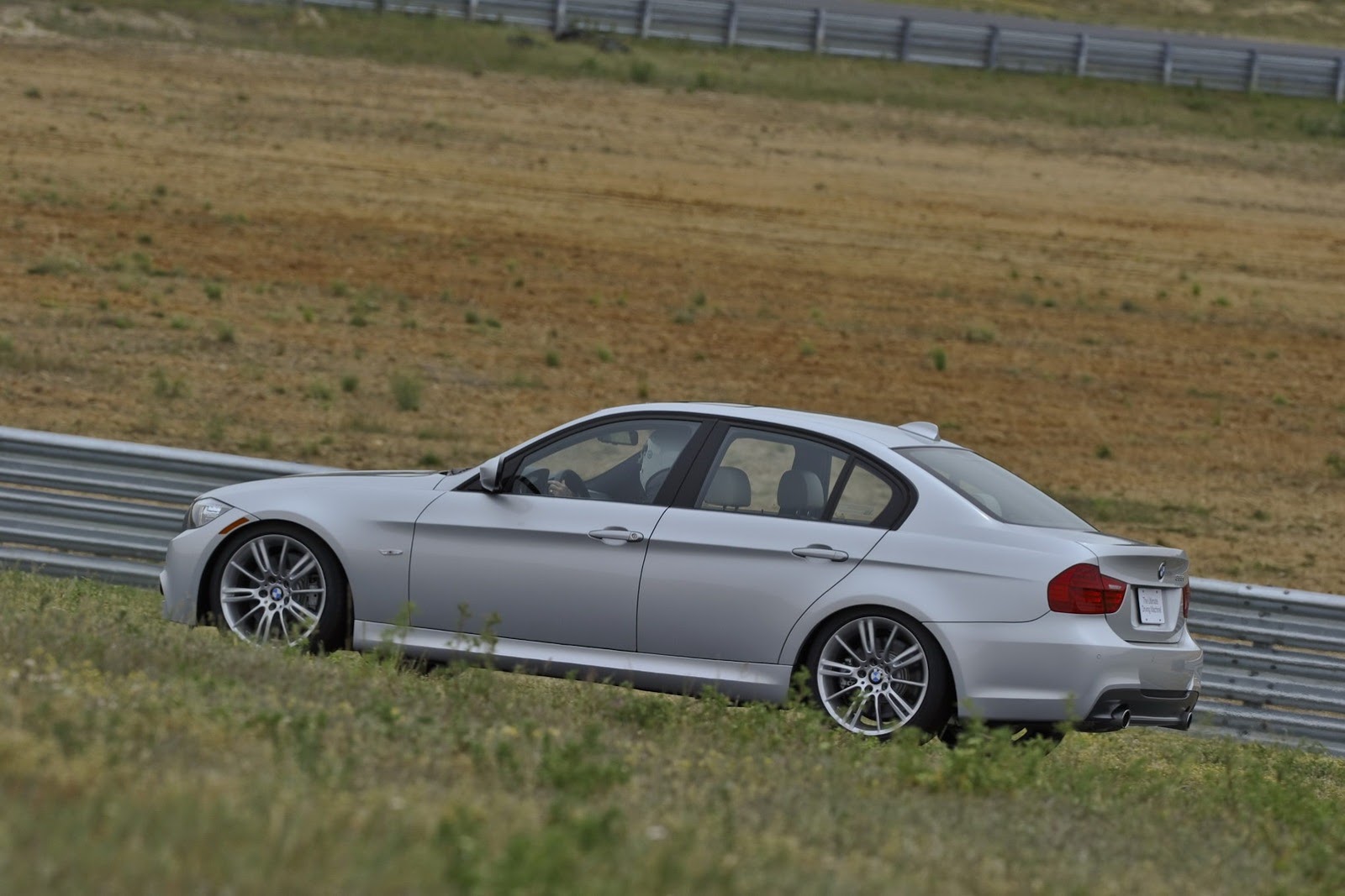 [BMW-Recalls-2013-15%255B2%255D.jpg]