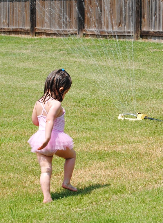 [water%2520with%2520aubrey%2520030%255B4%255D.jpg]