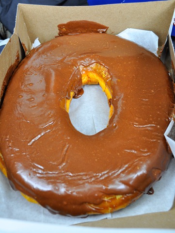 [donut%255B4%255D.jpg]